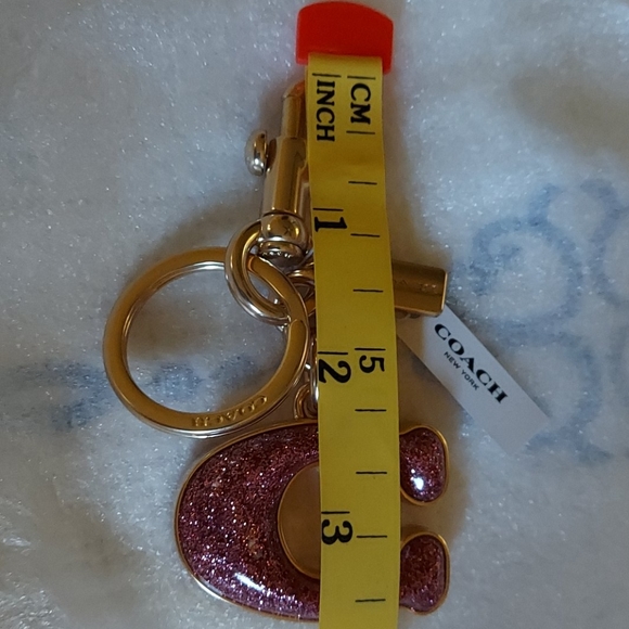 Signature Coach C Keychain - Picture 10 of 11